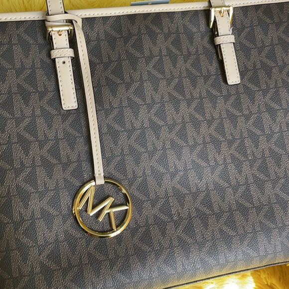 Michael Kors jet set travel brown tote bag - Picture 10 of 12